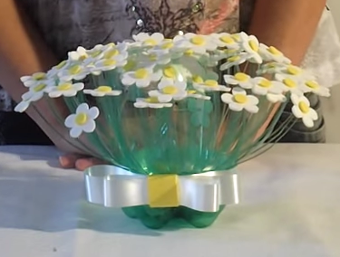 Vaso de Flores Feito de Garrafa Pet – Materiais e Vídeo
