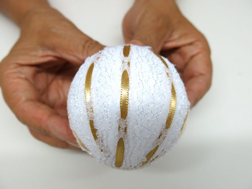 Bola de Natal Com Isopor – Material e Passo a Passo | Bigtudo Artesanato
