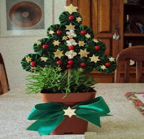 Árvore de Natal Feita de Fuxico – Como Fazer e Enfeitar