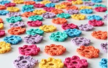 Mini Flores Feitas de Crochê – Como Fazer