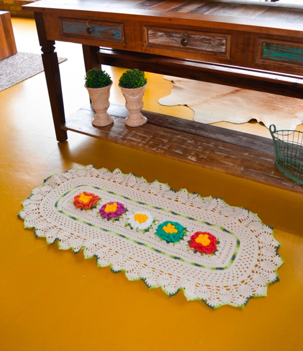 Tapete Flores Coloridas Em Crochê – Material e Receita