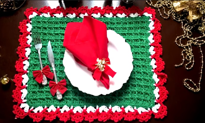 Sousplat Quadrado Natal Em Crochê – Material e Vídeo