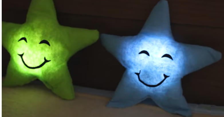 Almofada de Estrela Em Tecido Com Luz – Material e Vídeo