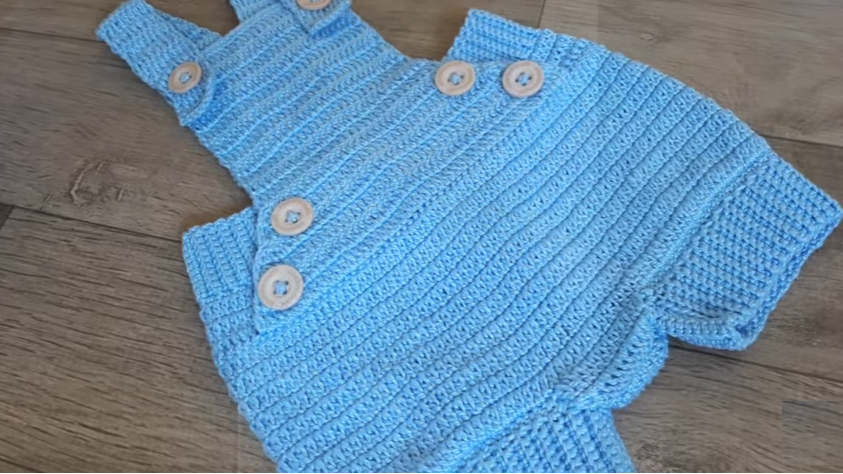 Macacão de Bebê Em Crochê – Material e Vídeo