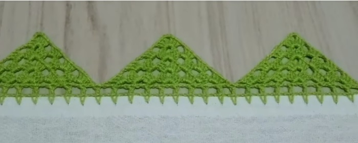 Bico Para Pano de Prato Triangular Em Crochê – Material e Vídeo