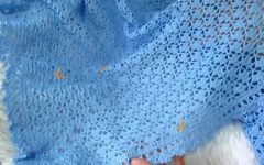 Manta Rendada Azul Em Crochê – Material e Vídeo